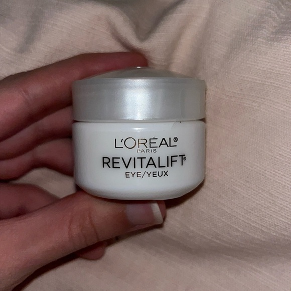 L’Oréal Revitalift Eye Cream Serum | Skincare, Makeup - Picture 1 of 2